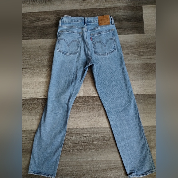 Levis Wedgie Straight Leg Jeans 25 - Picture 2 of 9
